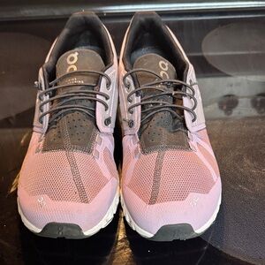 On Clouds Push Fiji Rose Womens Sneaker